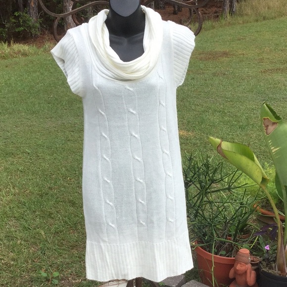 Ambiance Apparel 💃 Dresses & Skirts - 💃NWOT Awesome Sweater Dress Size Small Must Have